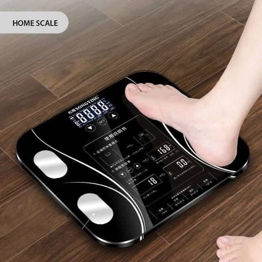 MULTIFUNCTIONAL FAT SCALE